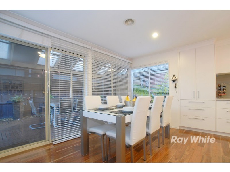 25 Sundial Court, Berwick VIC 3806