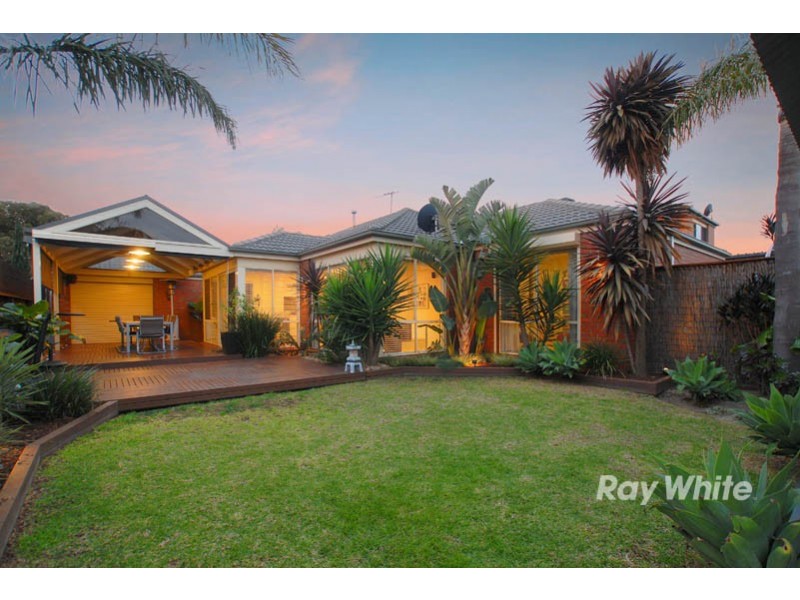 25 Sundial Court, Berwick VIC 3806