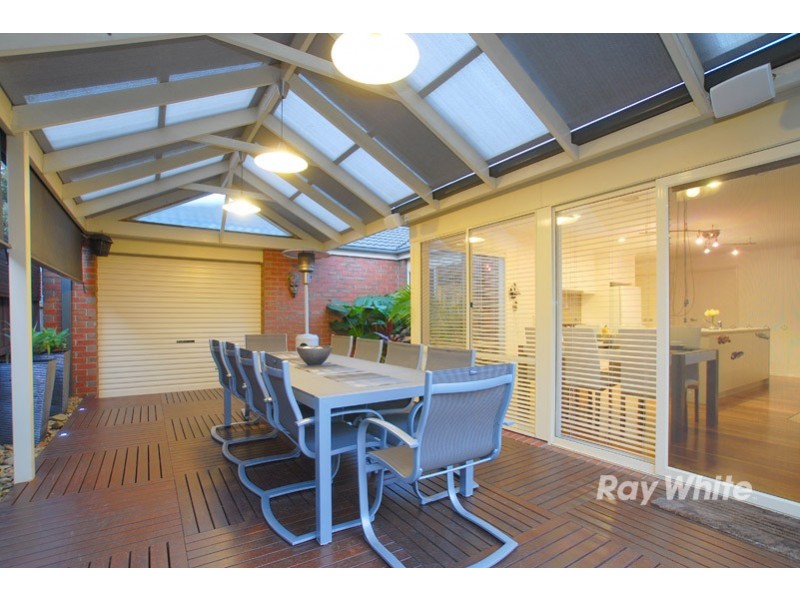 25 Sundial Court, Berwick VIC 3806