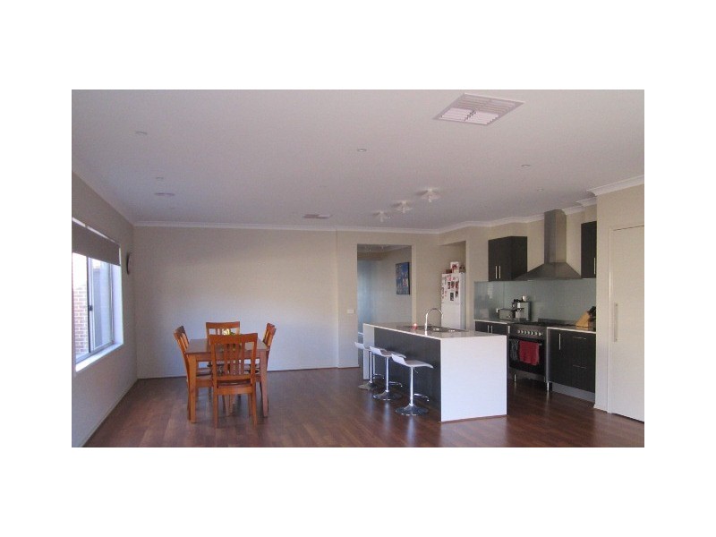 46 Lemon Grove, Cranbourne West VIC 3977