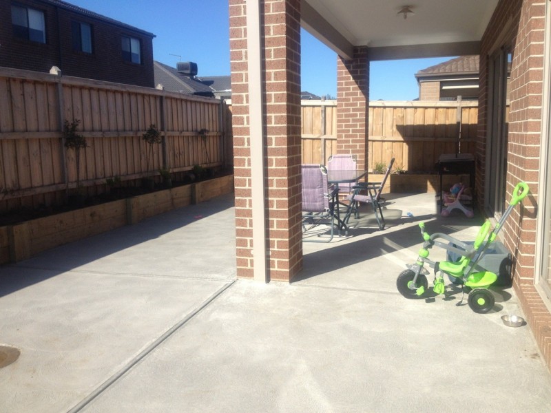 46 Lemon Grove, Cranbourne West VIC 3977