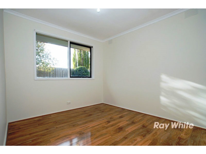 3 Arleon Crescent, Cranbourne VIC 3977