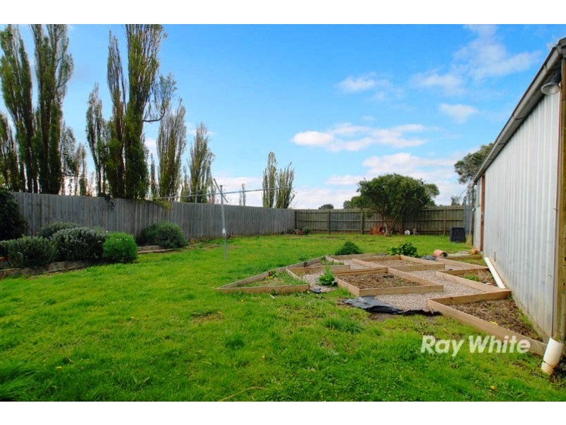 3 Arleon Crescent, Cranbourne VIC 3977