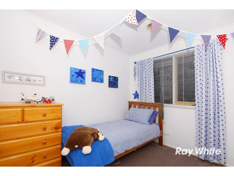 4 Julie Court, Langwarrin VIC 3910