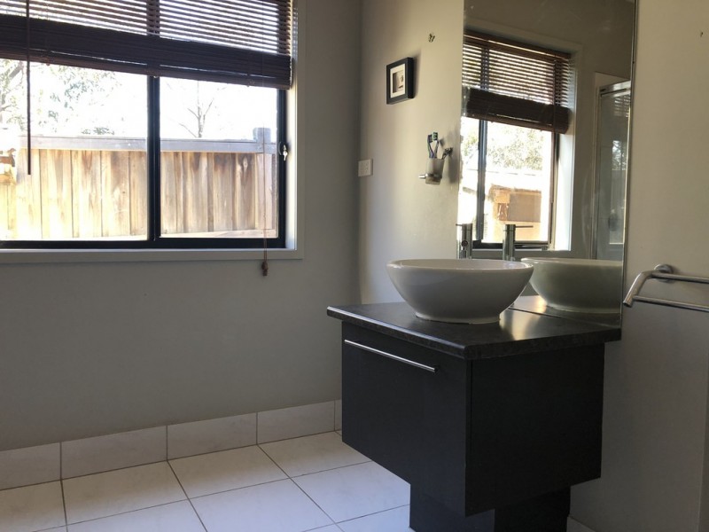 28 Caribbean Pine Court, Lyndhurst VIC 3975