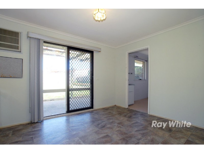 4 Pollina Close, Hampton Park VIC 3976