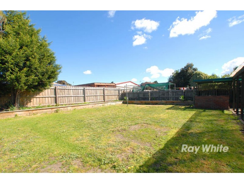 4 Pollina Close, Hampton Park VIC 3976
