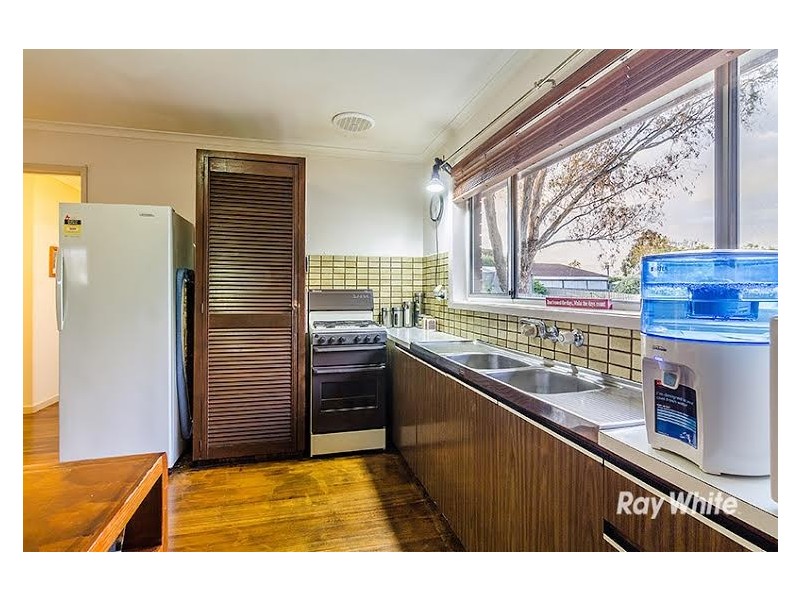 29 Marklin Street, Cranbourne VIC 3977