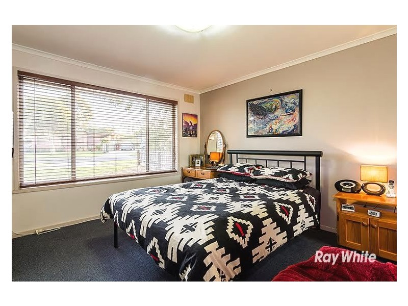 29 Marklin Street, Cranbourne VIC 3977