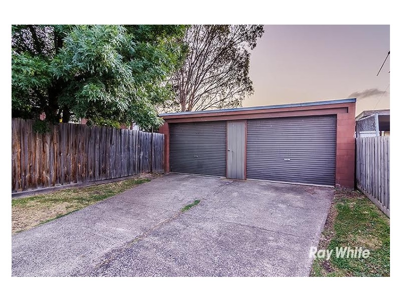 29 Marklin Street, Cranbourne VIC 3977