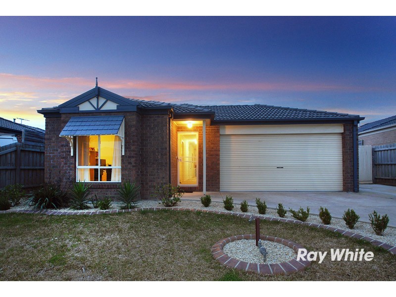 40 Kulkami Way, Cranbourne West VIC 3977