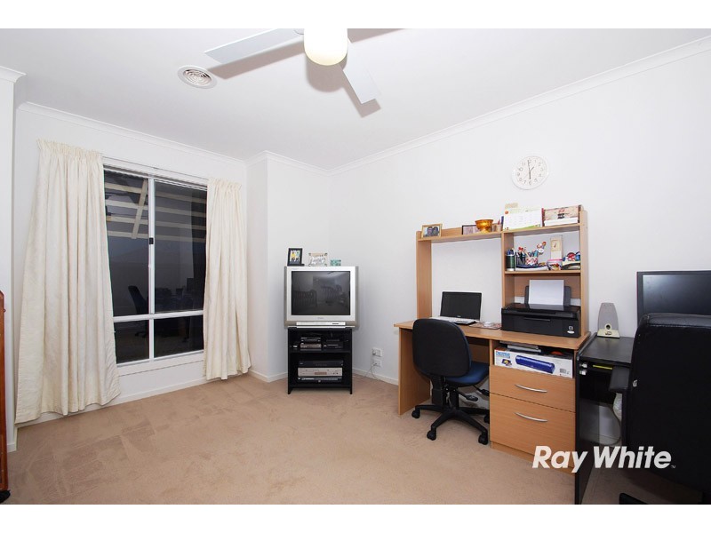 40 Kulkami Way, Cranbourne West VIC 3977