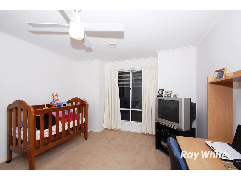 40 Kulkami Way, Cranbourne West VIC 3977