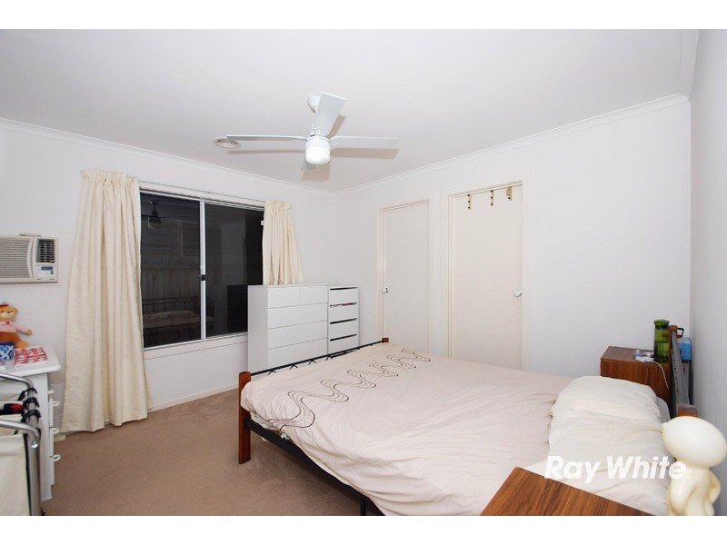 40 Kulkami Way, Cranbourne West VIC 3977