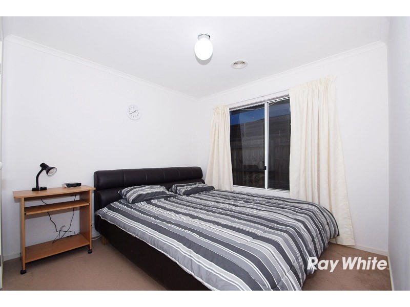 40 Kulkami Way, Cranbourne West VIC 3977