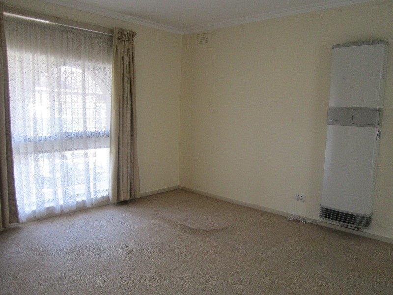 2/40 Stawell Street, Cranbourne VIC 3977