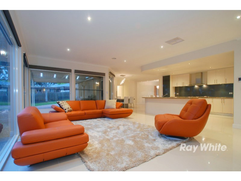 8 Parkview Terrace, Lysterfield South VIC 3156