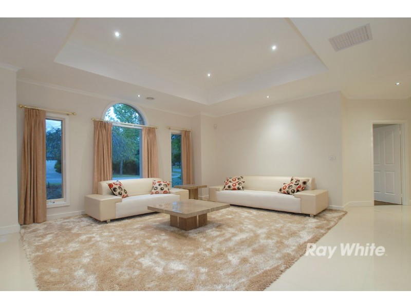 8 Parkview Terrace, Lysterfield South VIC 3156