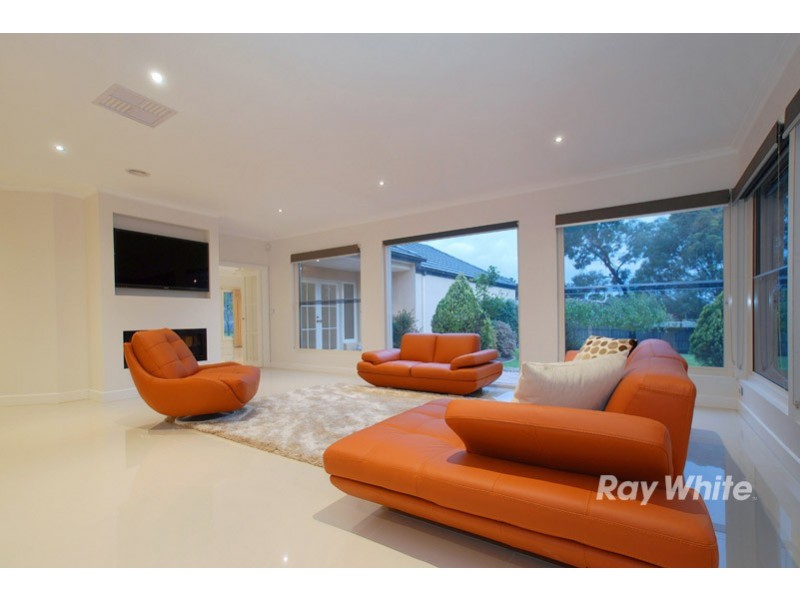 8 Parkview Terrace, Lysterfield South VIC 3156