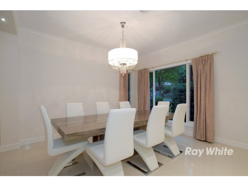 8 Parkview Terrace, Lysterfield South VIC 3156