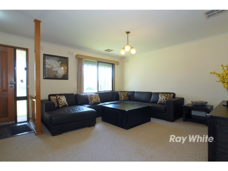 182 Monahans Road, Cranbourne VIC 3977