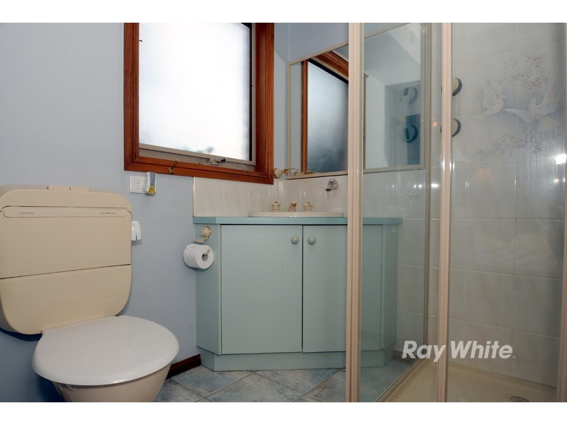 99 Lawless Drive, Cranbourne North VIC 3977