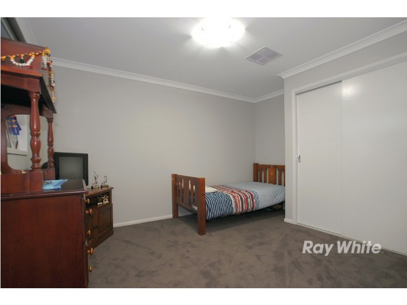 16 Palomino Avenue, Clyde VIC 3978