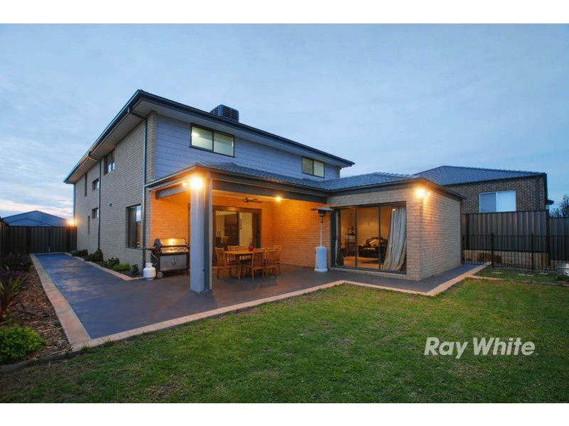 16 Palomino Avenue, Clyde VIC 3978