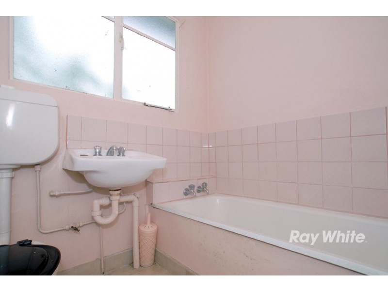 42 Tristania Street, Doveton VIC 3177