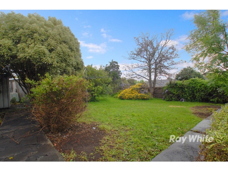 42 Tristania Street, Doveton VIC 3177