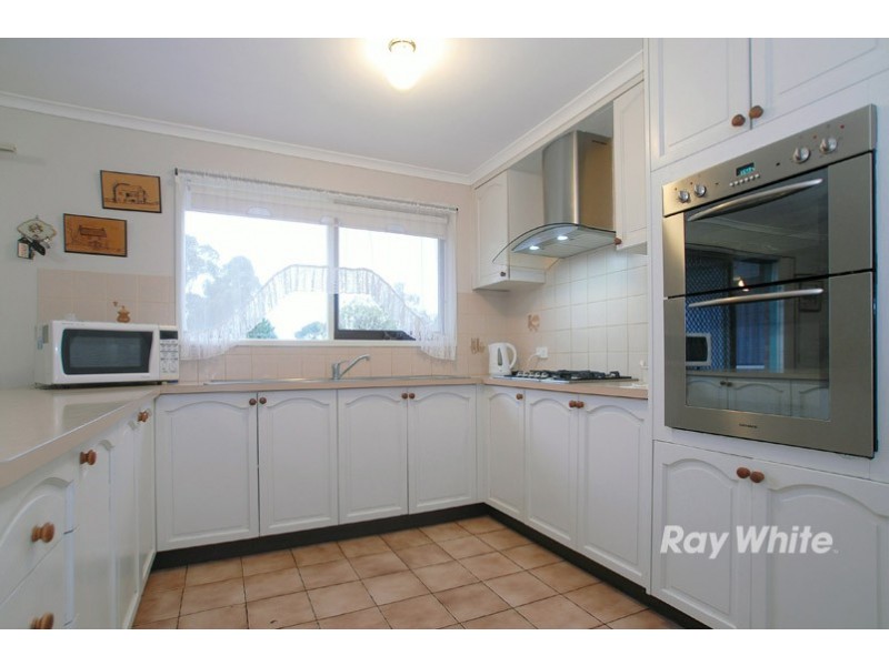 66 Elizabeth Street, Cranbourne North VIC 3977