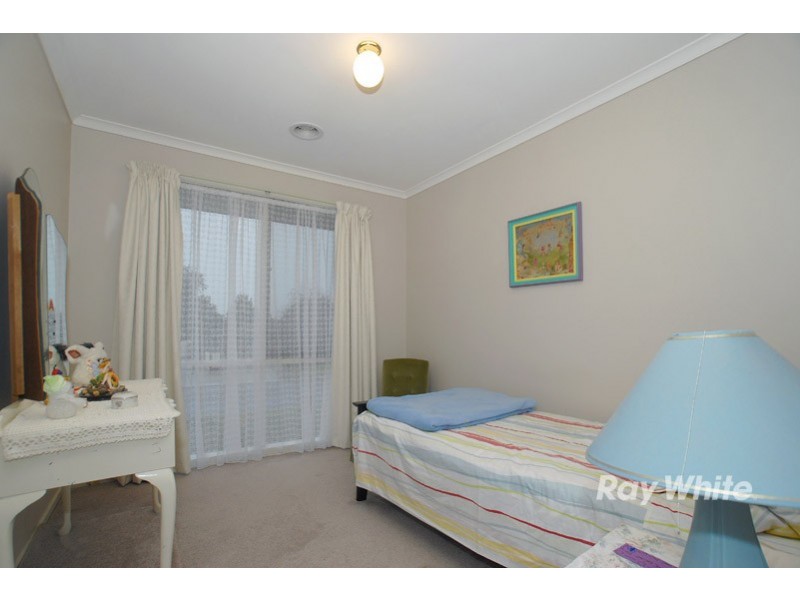 66 Elizabeth Street, Cranbourne North VIC 3977