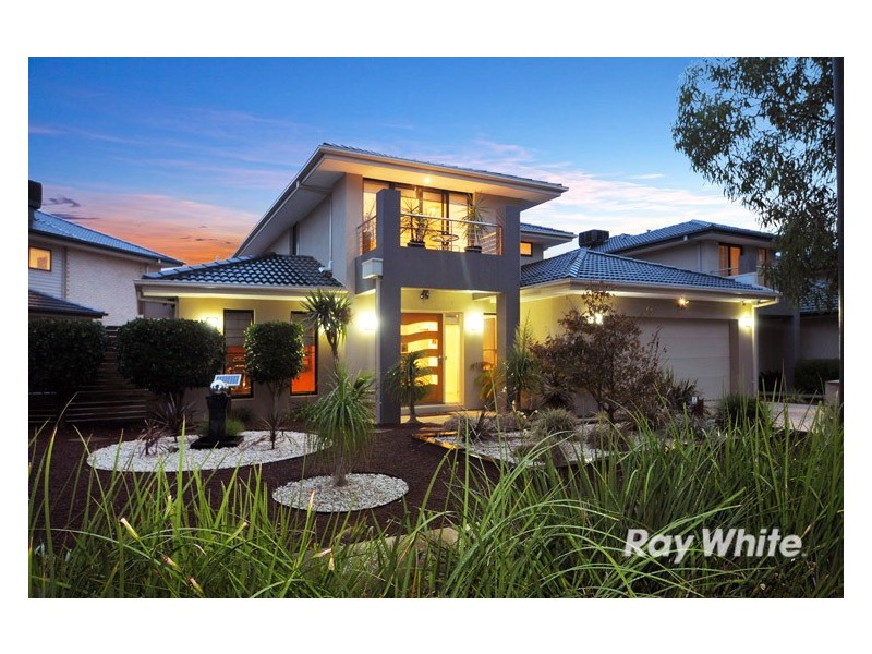 9 Flowering Gum Lane, Sandhurst VIC 3977