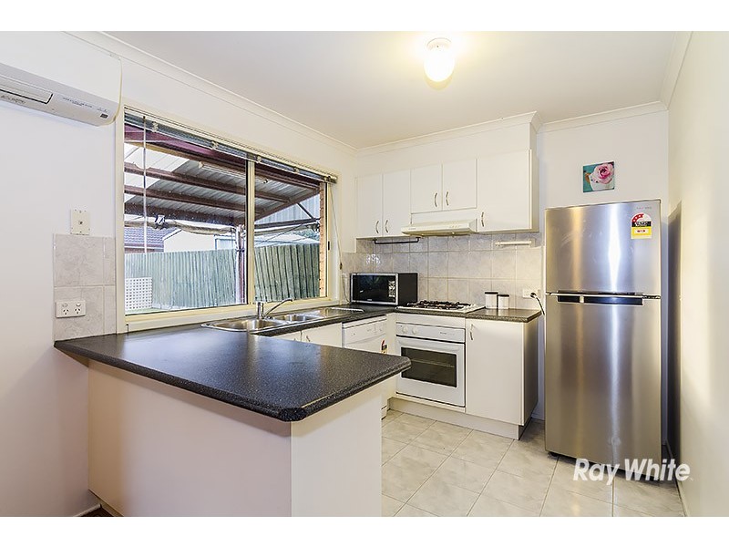 20 Henry Lawson Drive, Lynbrook VIC 3975