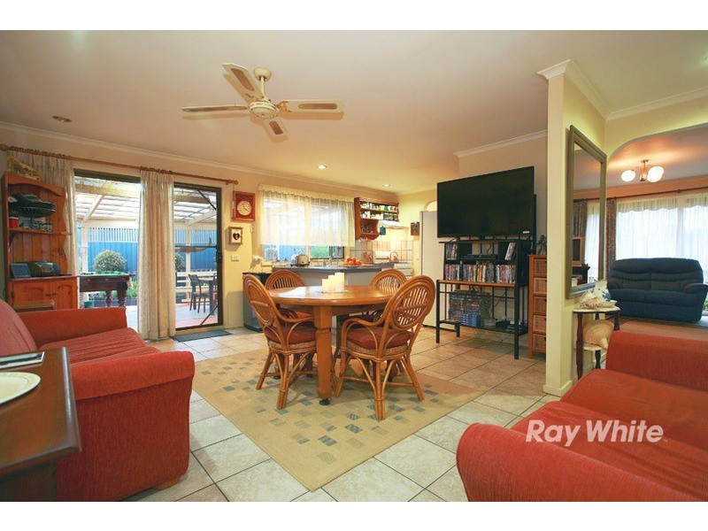 13 Peppercorn Court, Cranbourne North VIC 3977