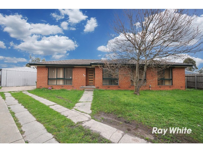 15 Hunter Court, Cranbourne North VIC 3977