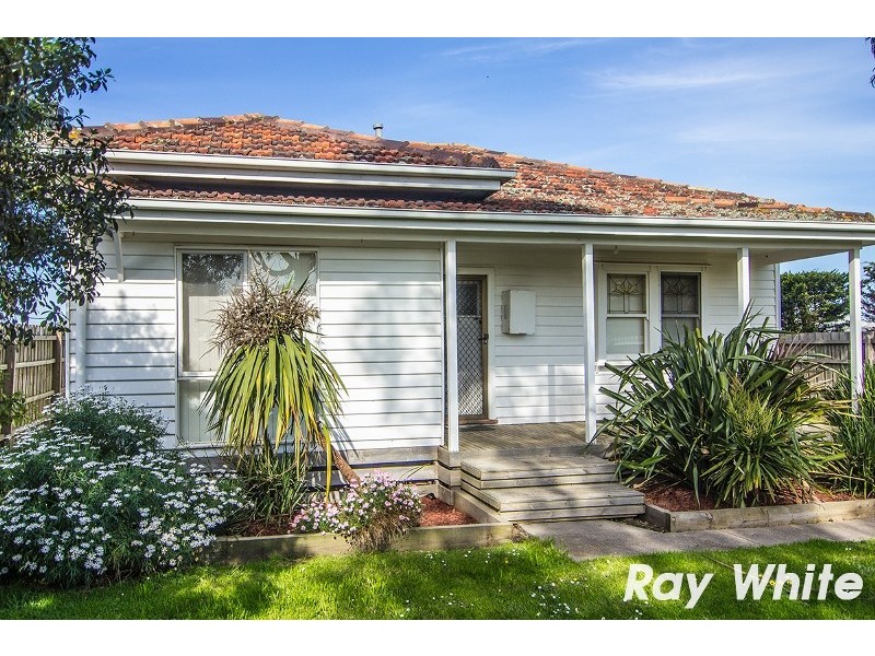210 Tuckers Road, Clyde VIC 3978