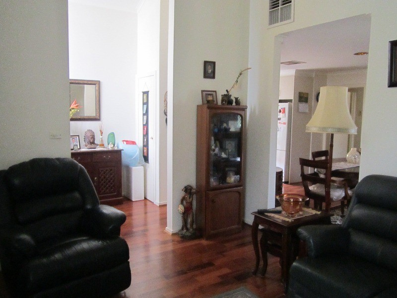 41 Oakwood Drive, Keysborough VIC 3173