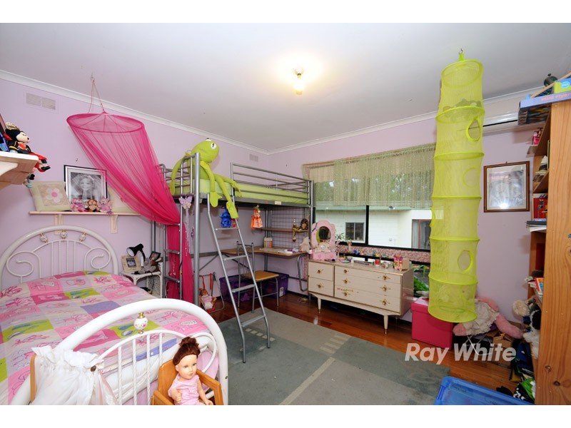 78 Craig Road, Devon Meadows VIC 3977