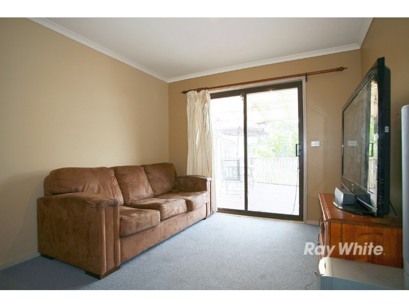 84 Circle Drive South, Cranbourne VIC 3977