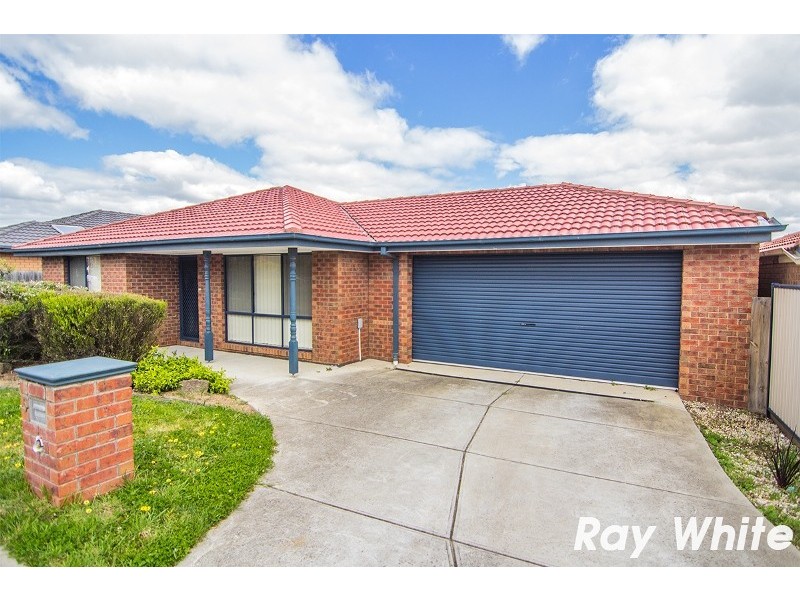 5 Nirringa Drive, Hampton Park VIC 3976