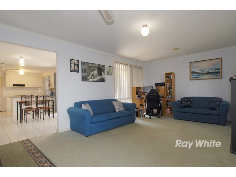 51 Raisell Road, Cranbourne West VIC 3977