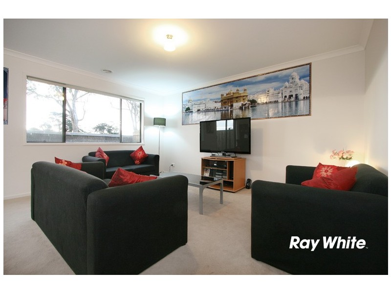 28 Livida Circuit, Lyndhurst VIC 3975