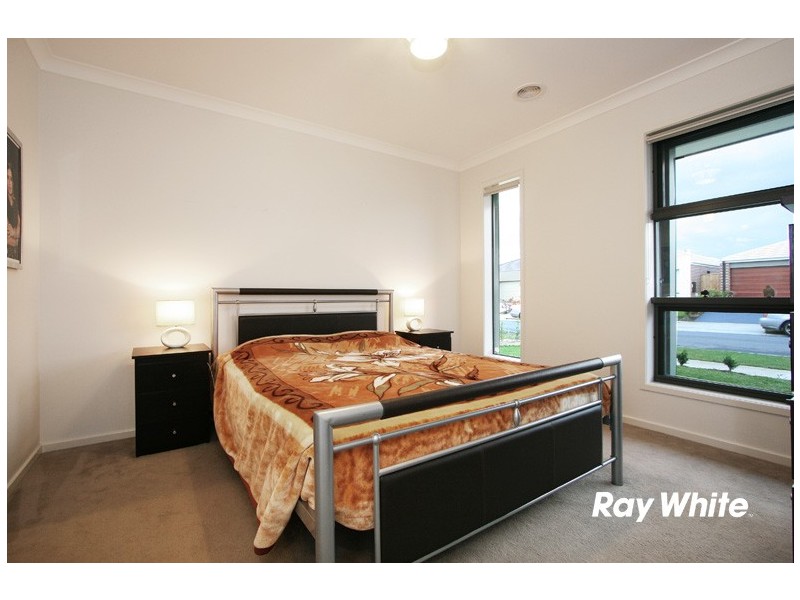 28 Livida Circuit, Lyndhurst VIC 3975