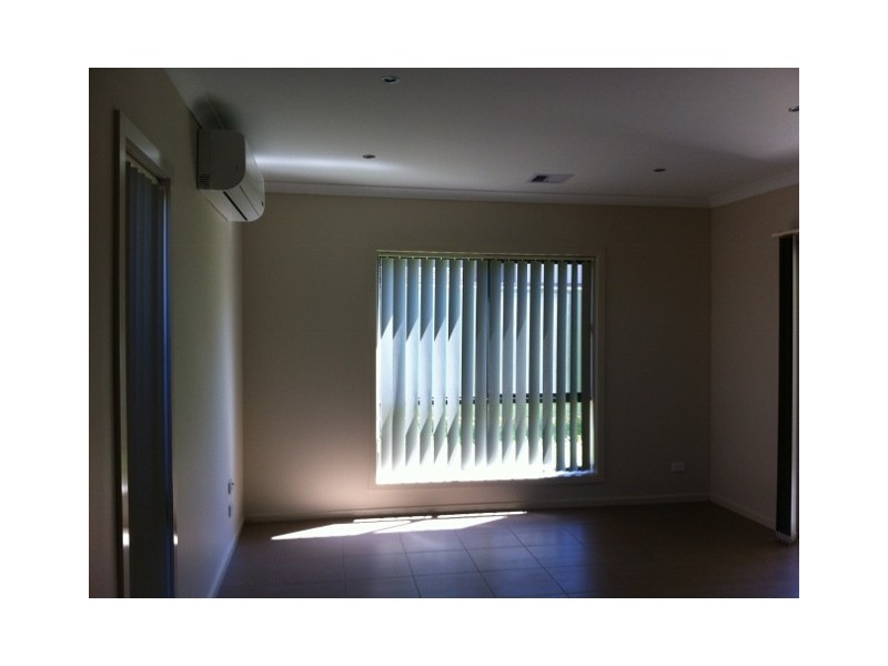 6/180 Henry Road, Pakenham VIC 3810