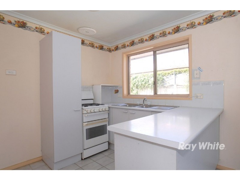 20 Marnie Drive, Cranbourne West VIC 3977