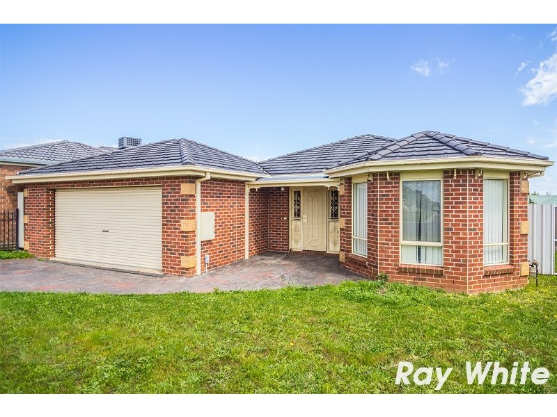 7 Stonehill Circuit, Cranbourne East VIC 3977