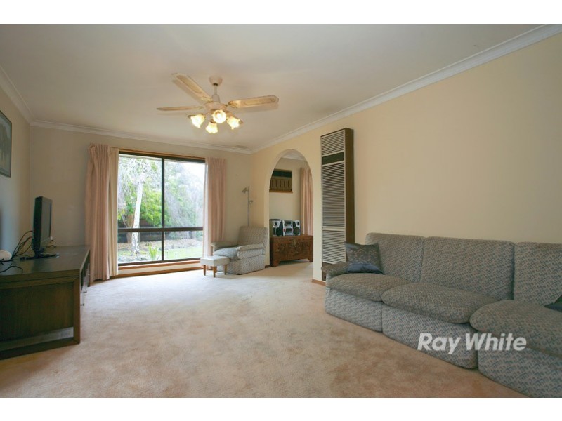 74 Clairmont Avenue, Cranbourne VIC 3977