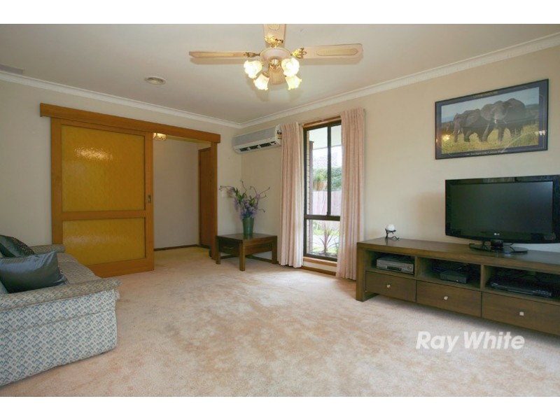 74 Clairmont Avenue, Cranbourne VIC 3977