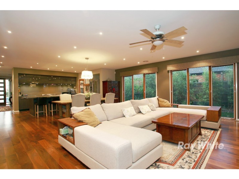 20 Biscay Grove, Lyndhurst VIC 3975